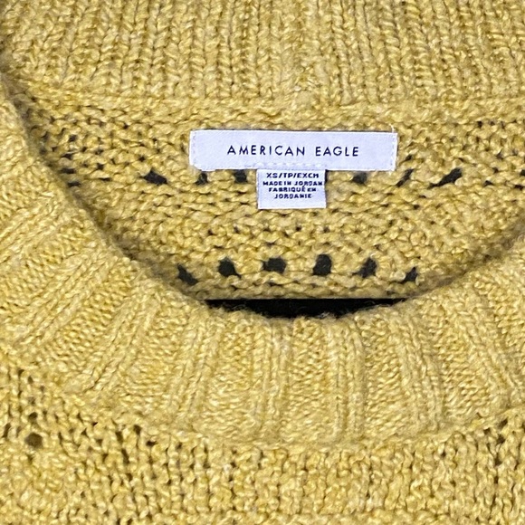 American Eagle Knitted Sweater: Size Extra Small: Yellow - Picture 2 of 3
